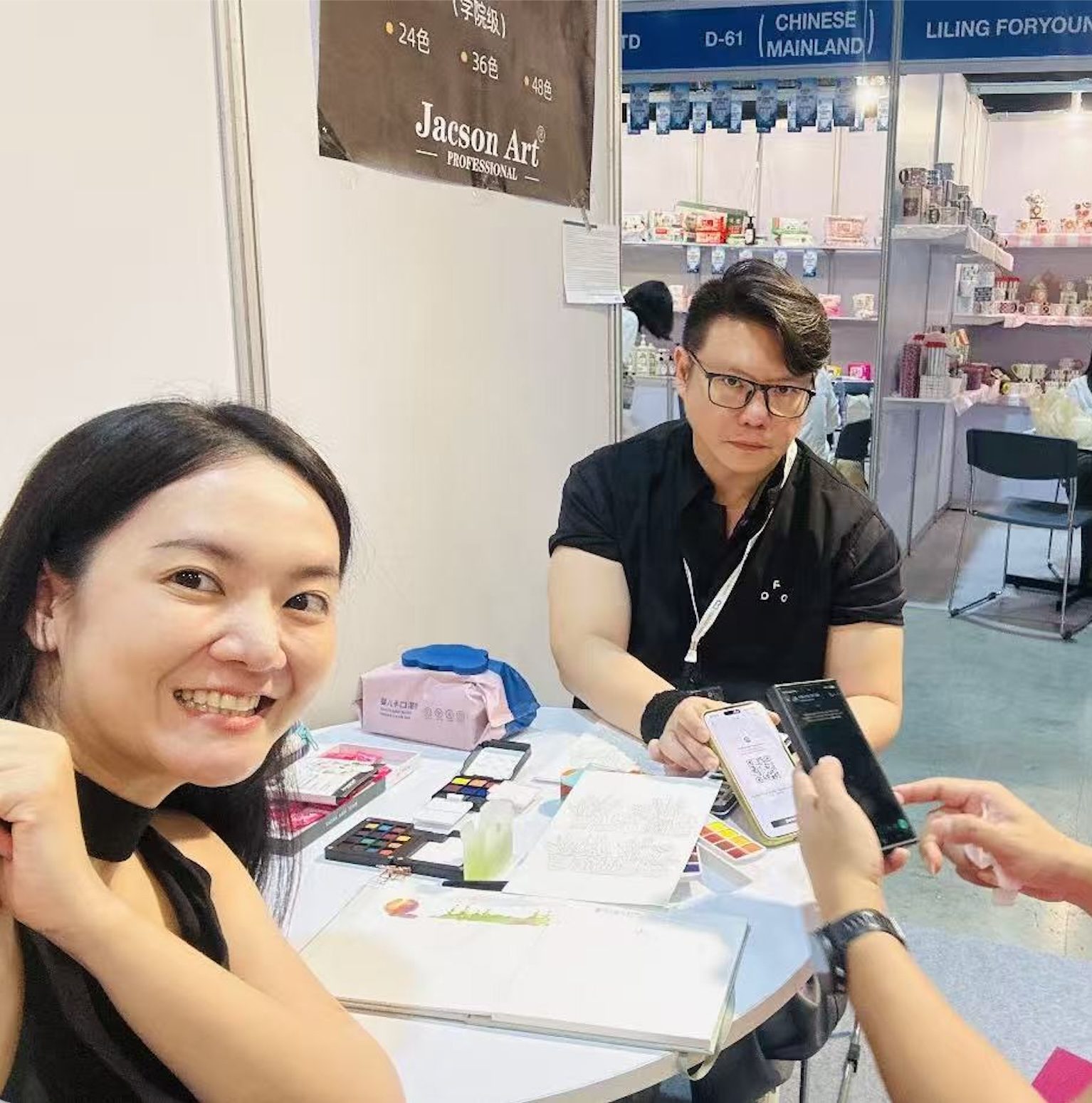 Artistcolorfun Founder with Global Art Supply Client at MEGA SHOW Bangkok 2026 - 02