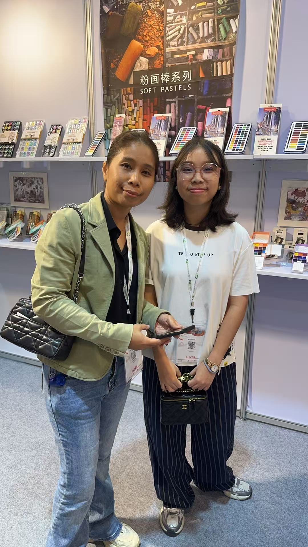 Artistcolorfun Founder with Global Art Supply Client at MEGA SHOW Bangkok 2026 - 03